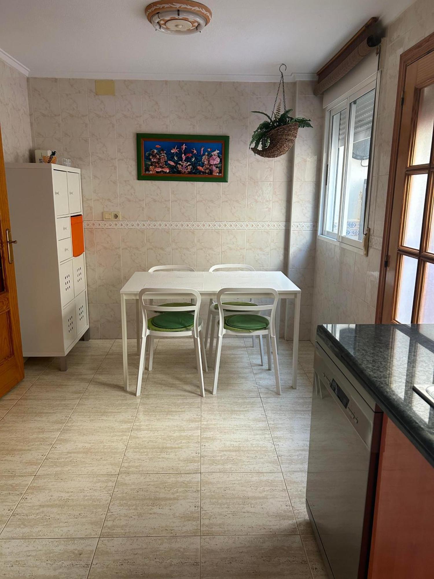 Magnificent 3 Bedroom House Close To The Beach With Community Swimming Pool ซานตาโปลา ภายนอก รูปภาพ